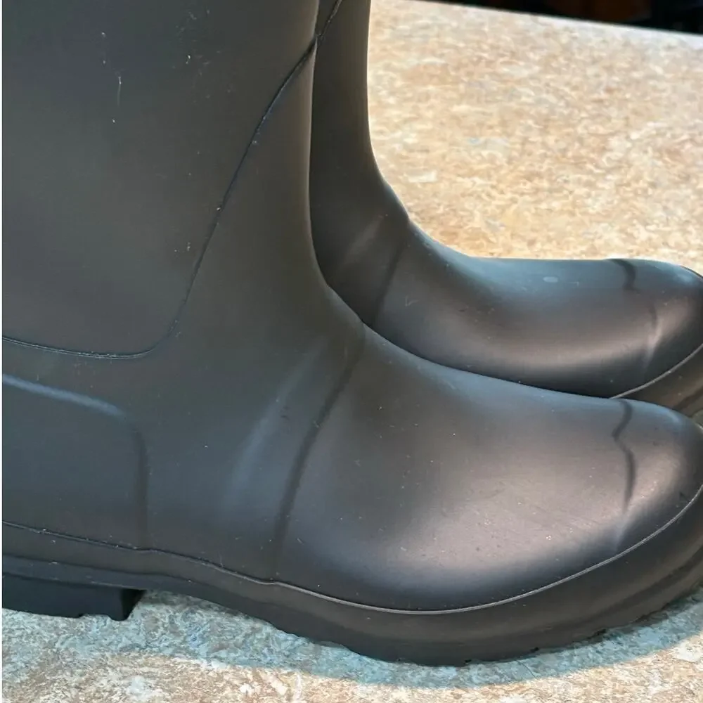 Hunter Boots Original Matte Black Tall Waterproof Rubber Pull on Rainboot Size 9